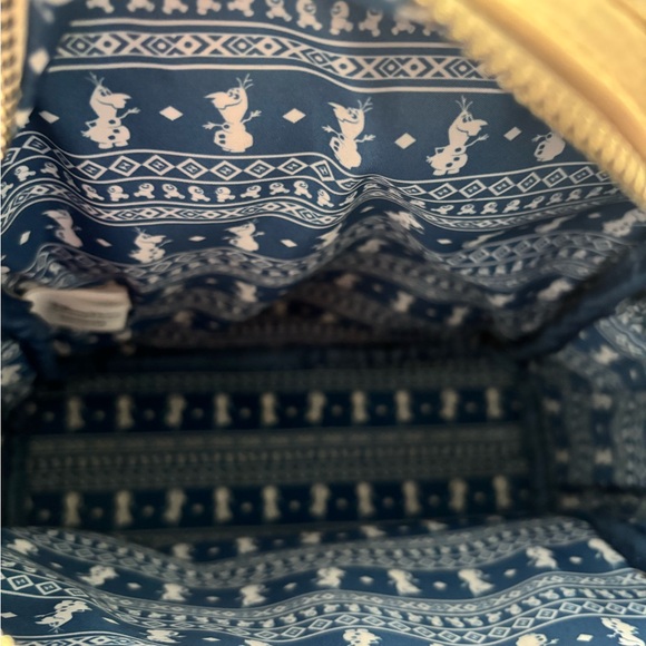 Loungefly White and Orange Olaf Mini Backpack - Picture 6 of 6